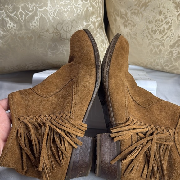 (N7) Minnetonka Women's‎ Blake Fringe Suede Boots Women's Size 9.5 - Picture 9 of 9